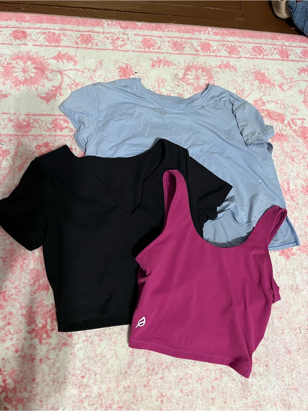 Ptula crop top shirts bundle